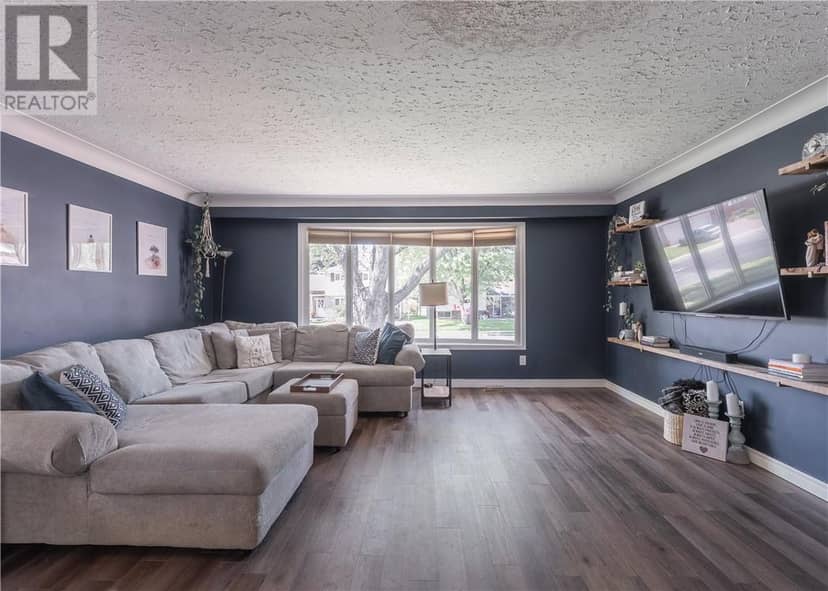 794 Auger Avenue — photo 2 of 37