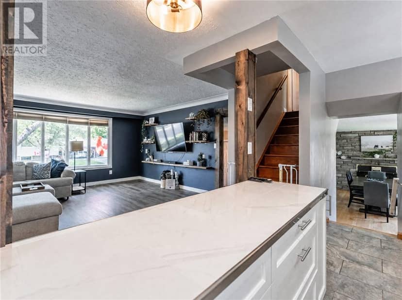 794 Auger Avenue — photo 7 of 37