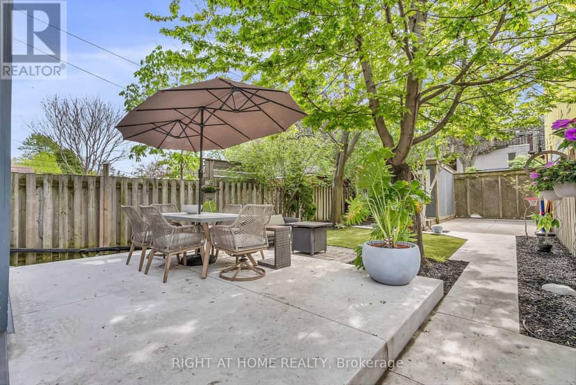 118 Lansdowne Avenue — photo 22 of 40