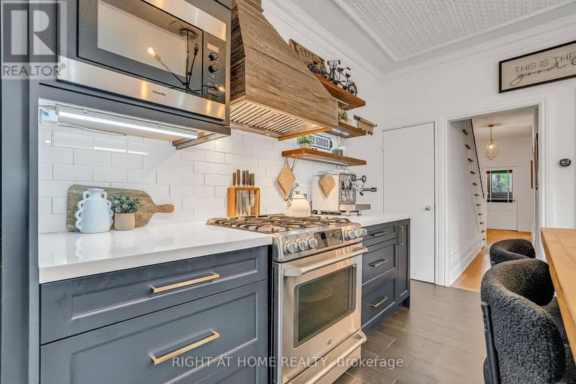 118 Lansdowne Avenue, Toronto, photo 6