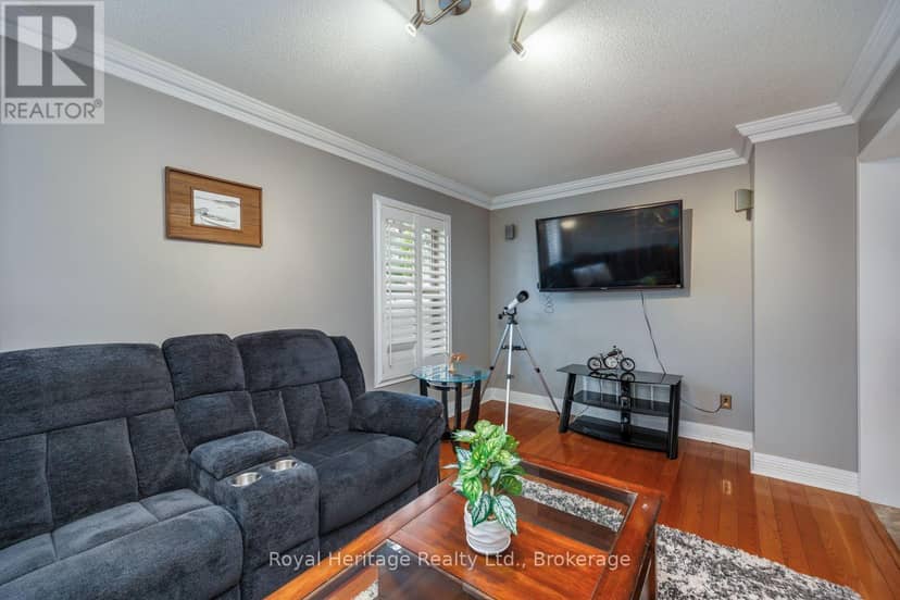 455 Ormond Drive — photo 23 of 40