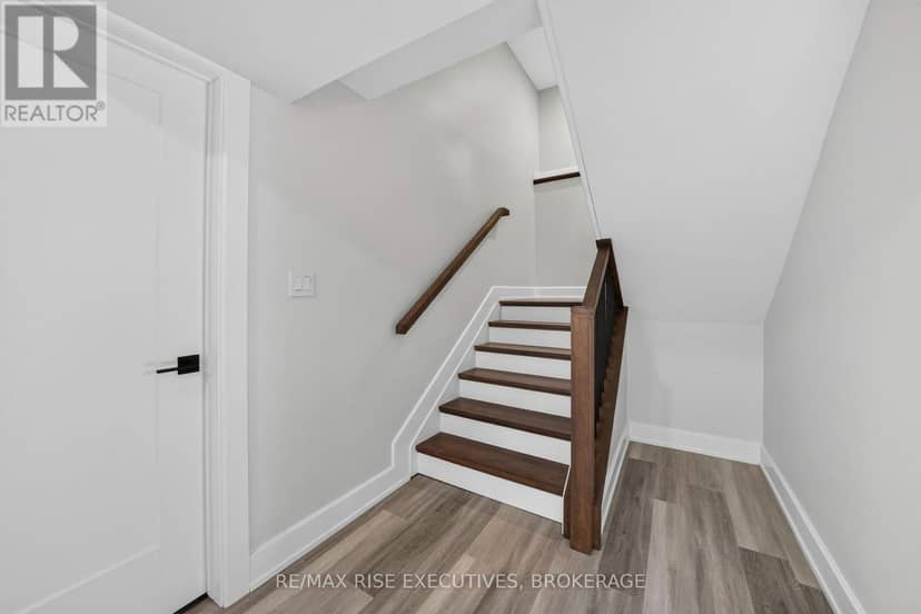 14 Park Crescent — photo 37 of 40