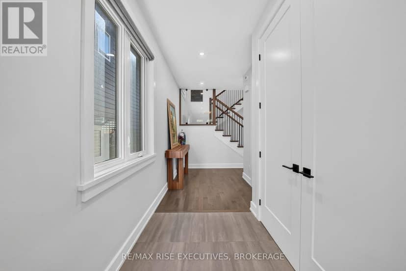 14 Park Crescent, Loyalist, photo 5