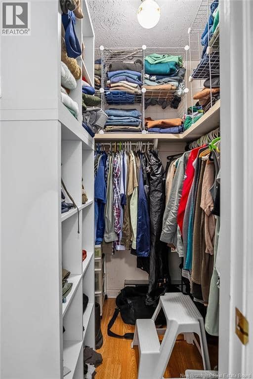 17 Lionel Drive — photo 24 of 40