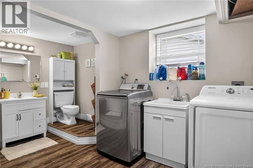 17 Lionel Drive — photo 32 of 40