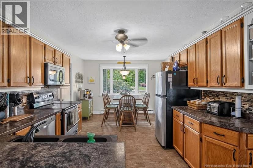 17 Lionel Drive — photo 15 of 40