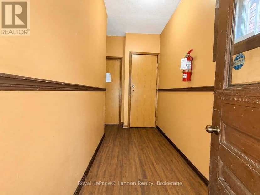 345 Syndicate Avenue N, Thunder Bay, photo 3