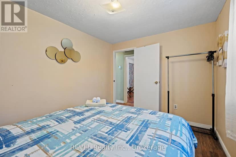 639 Penner Street — photo 20 of 39