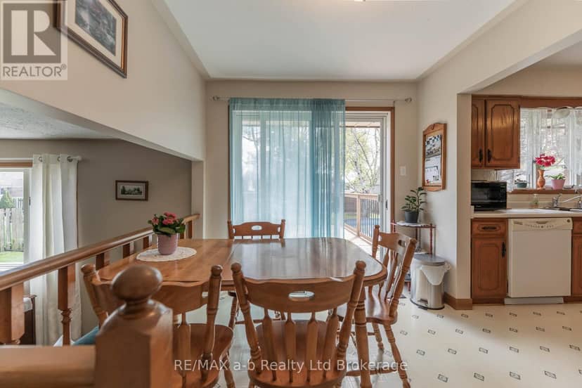 2 Cranberry Road — photo 12 of 40