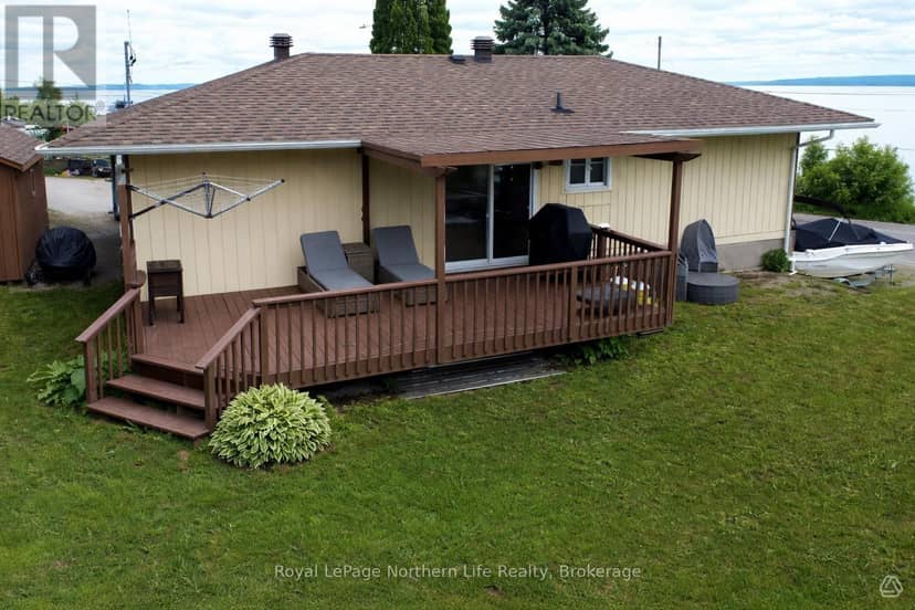224 Elliott Street, Temiskaming Shores, photo 4