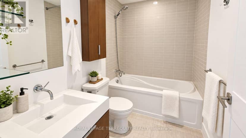 2509 - 110 Charles Street E — photo 9 of 12