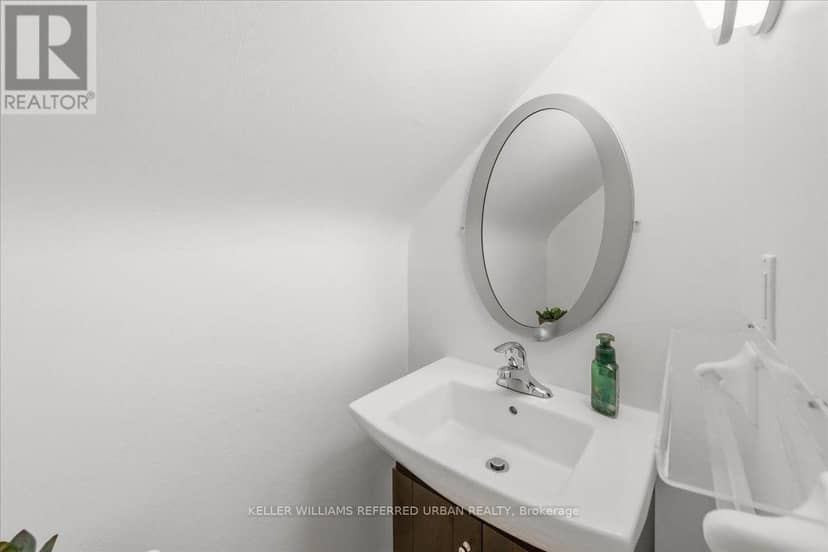 207 Elmhurst Avenue — photo 31 of 40