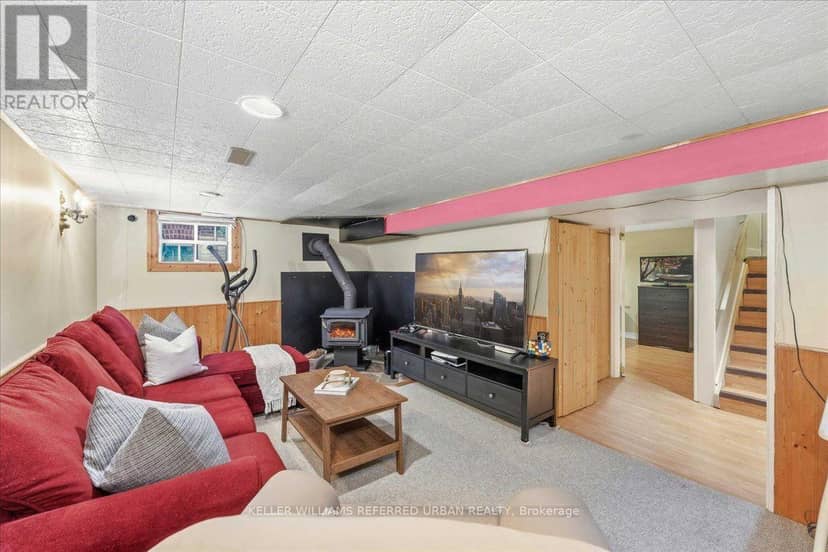 207 Elmhurst Avenue — photo 33 of 40