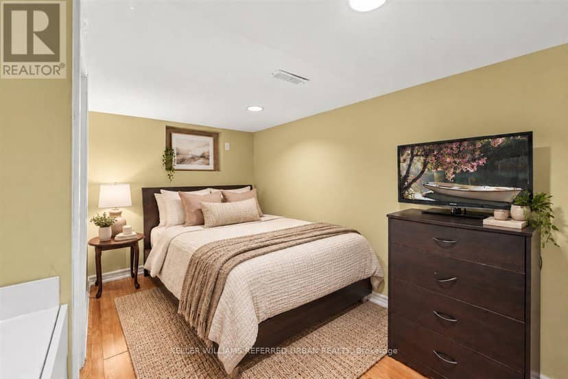 207 Elmhurst Avenue — photo 38 of 40