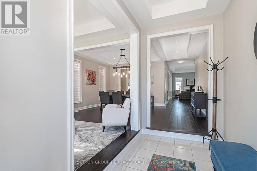 10 Beaverdams Drive, Whitby, photo 3