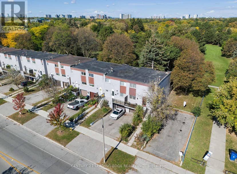 132 Bonis Avenue, Toronto, photo 3