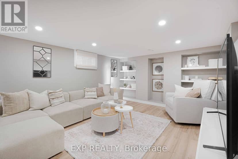308 King Street E — photo 29 of 40