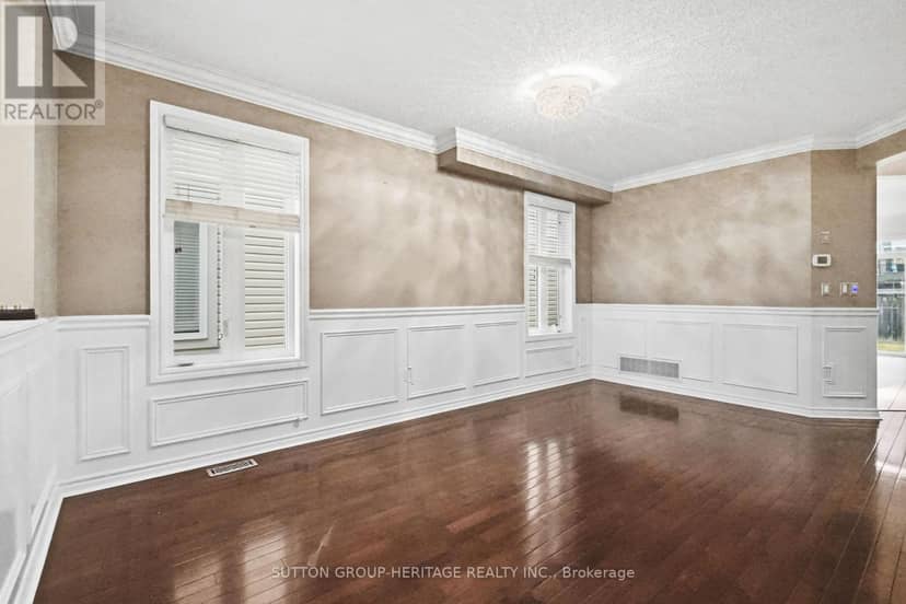 16 Shrewsbury Drive, Whitby, photo 4