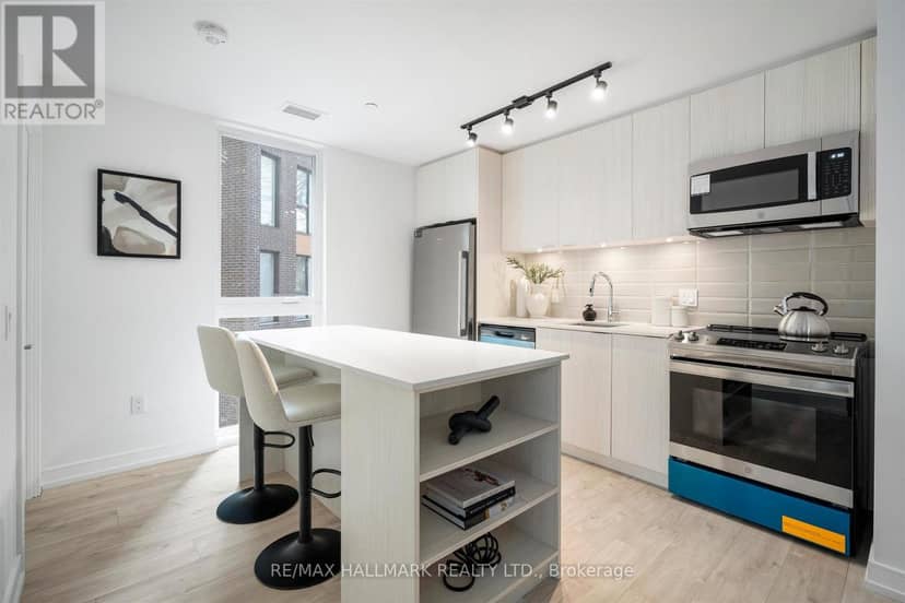 3 - 170 Clonmore Avenue — photo 11 of 40