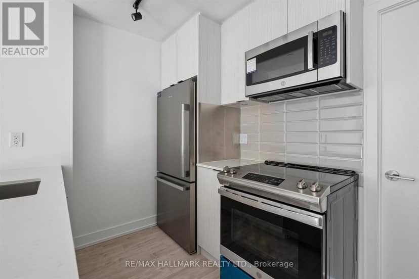 14 - 176 Clonmore Avenue — photo 24 of 40