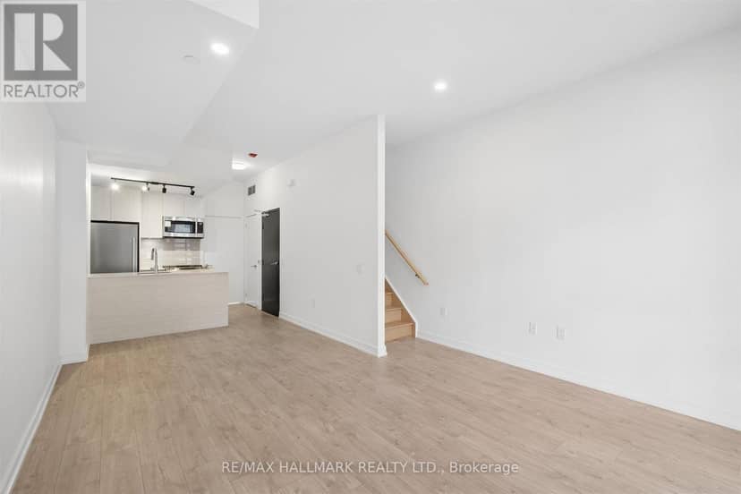 7 - 178 Clonmore Avenue, Toronto, photo 7