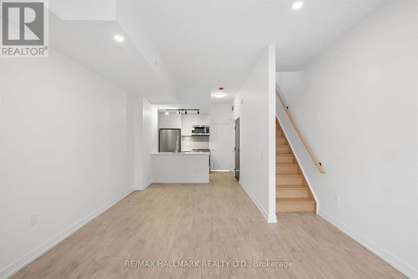 7 - 178 Clonmore Avenue, Toronto, photo 8