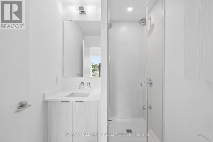 7 - 178 Clonmore Avenue — photo 27 of 39