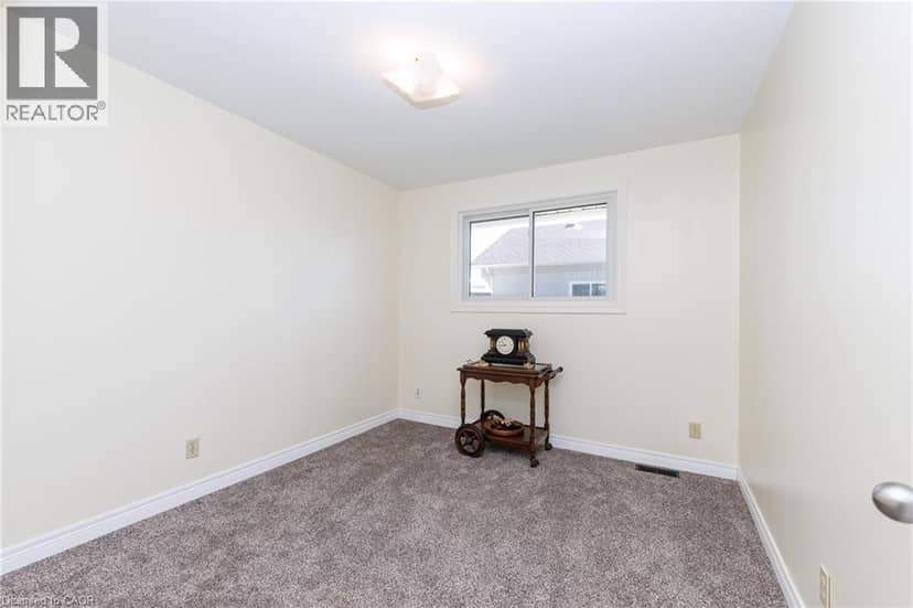 6155 RAINHAM Road — photo 19 of 40