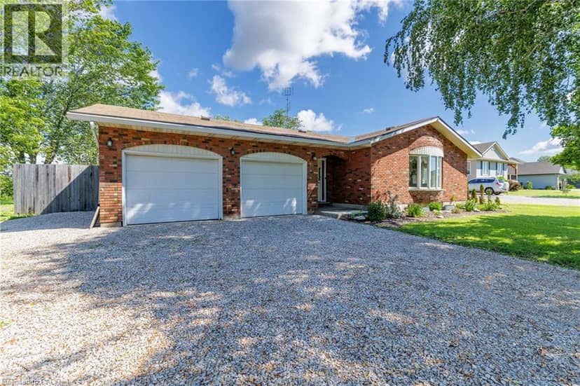 6155 RAINHAM Road — photo 34 of 40