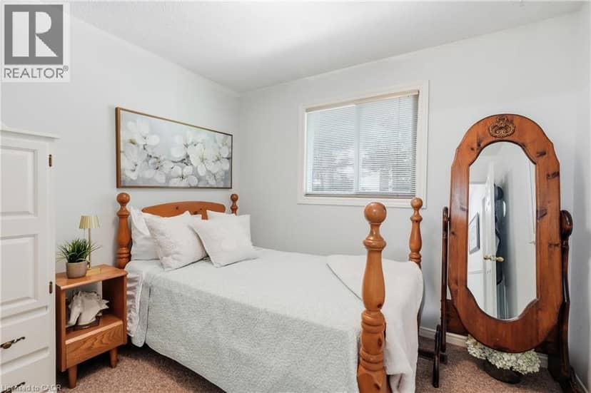 283 PARKWAY Drive W — photo 27 of 40