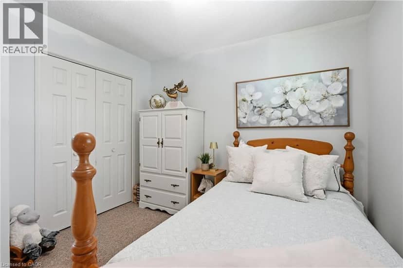 283 PARKWAY Drive W — photo 28 of 40