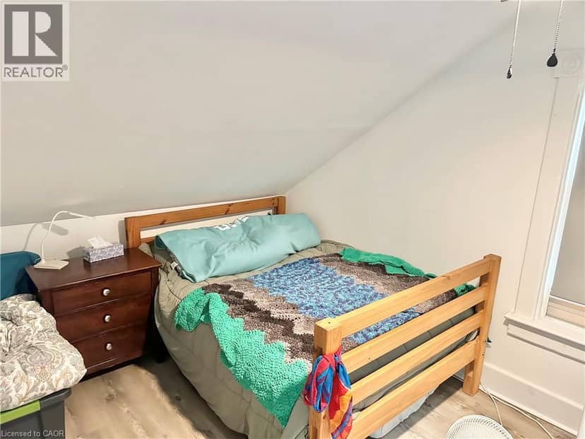 88 BROOK Street — photo 21 of 40