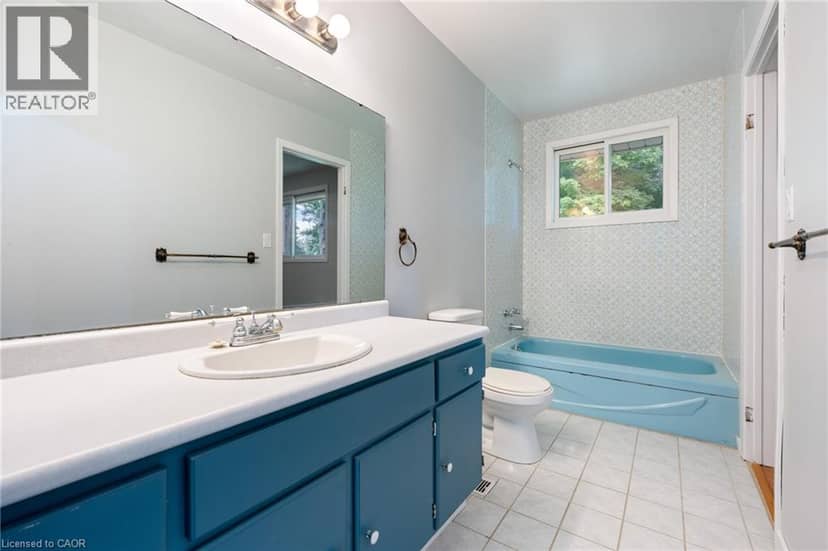 11 GLENDA Street — photo 8 of 17