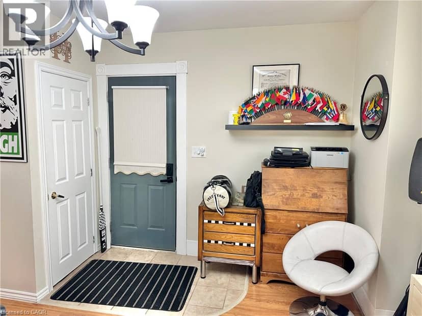 88 BROOK Street — photo 4 of 40
