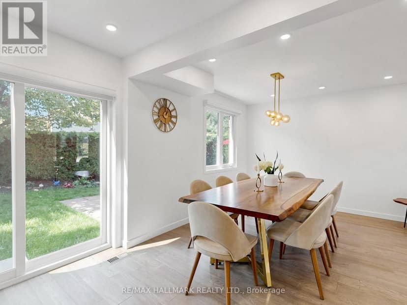 400 Handley Crescent — photo 14 of 40