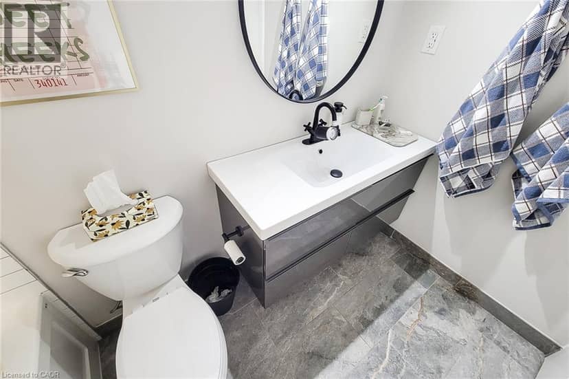 120 DUKE Street Unit# 202 — photo 26 of 40