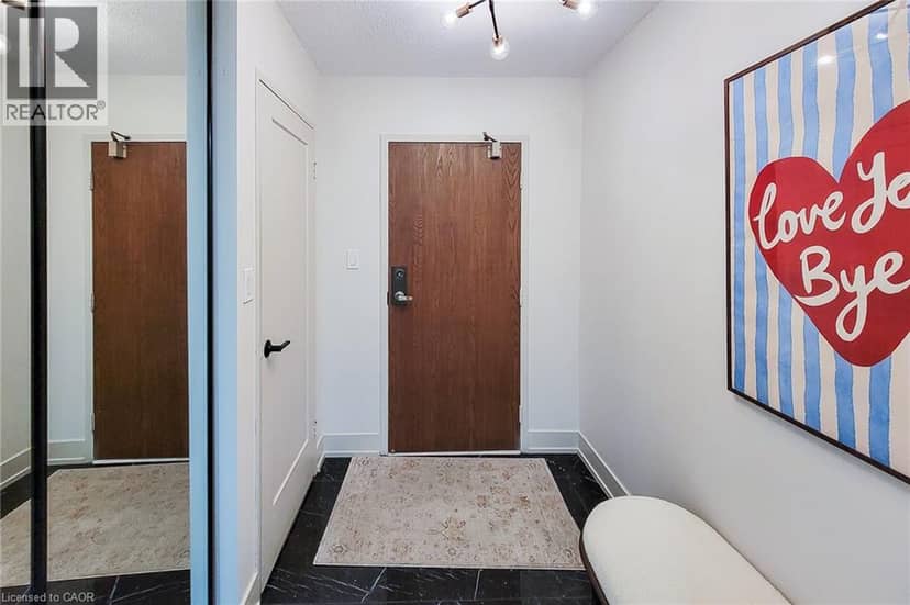 120 DUKE Street Unit# 202 — photo 33 of 40