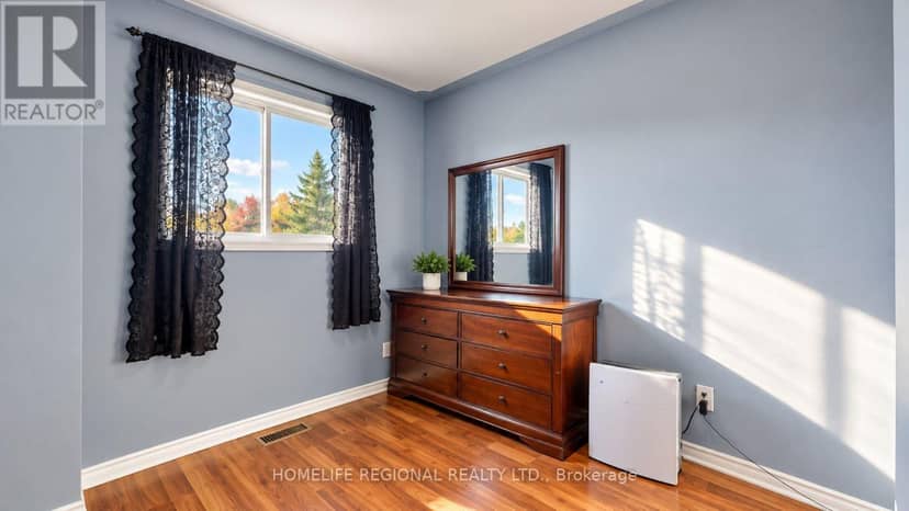 15 Jennings Drive — photo 12 of 24