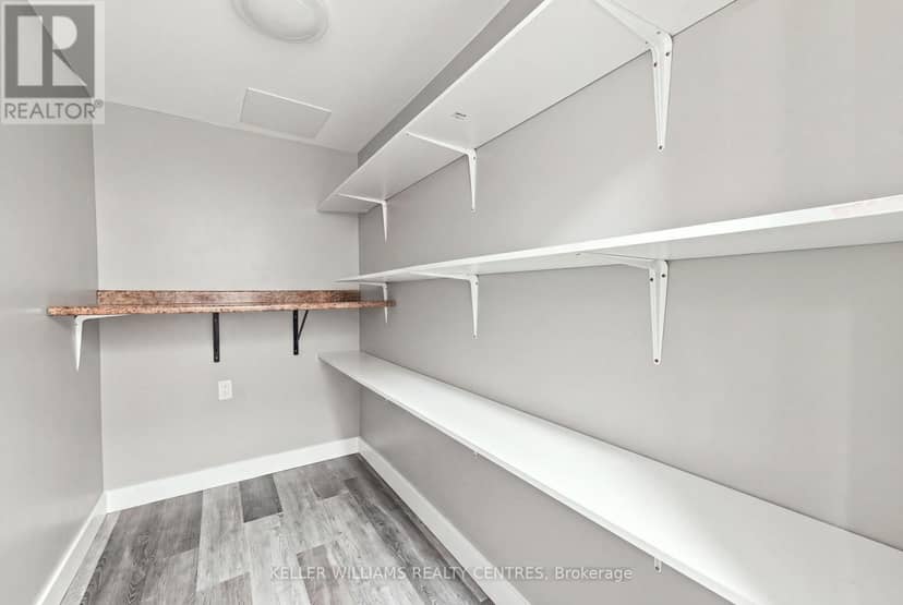 36 Chaucer Crescent — photo 26 of 39