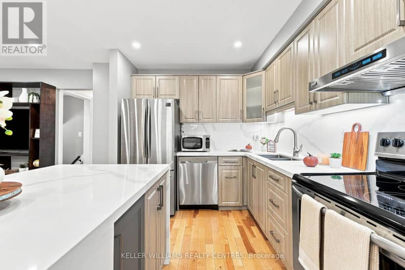 36 Chaucer Crescent, Barrie, photo 8