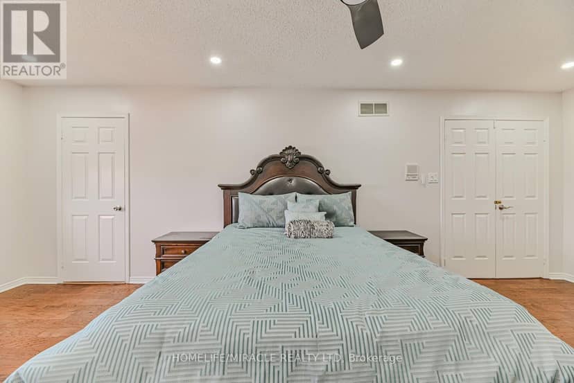 32 Plover Place — photo 19 of 36