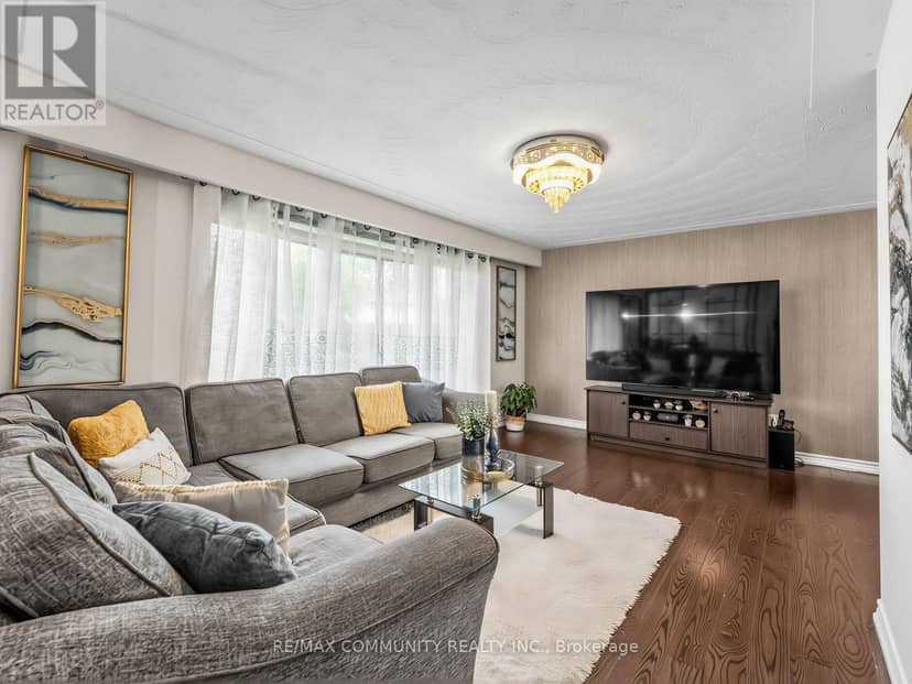 1397 Charles Drive, Burlington, photo 6