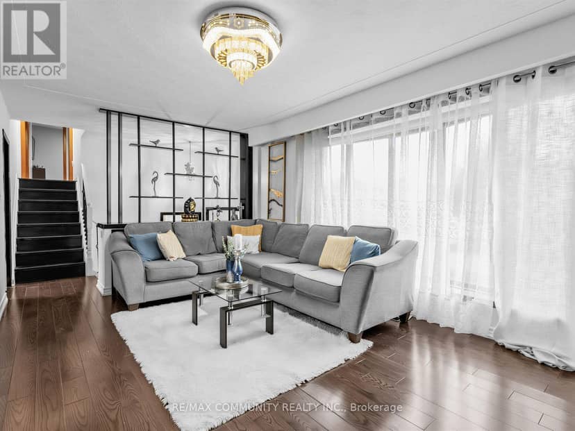 1397 Charles Drive, Burlington, photo 7