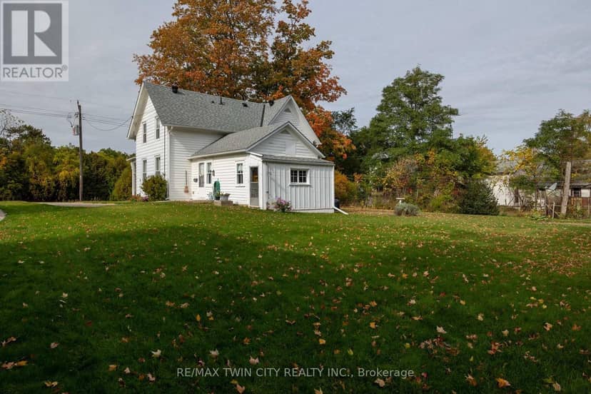 60 Simcoe Street — photo 6 of 24