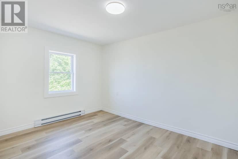 638 Port Lorne Road — photo 16 of 40