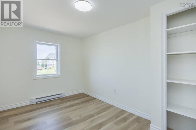 638 Port Lorne Road — photo 22 of 40