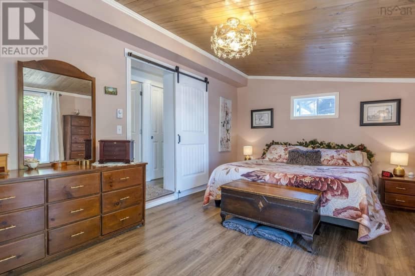 375 Eagle Rock Drive — photo 14 of 40