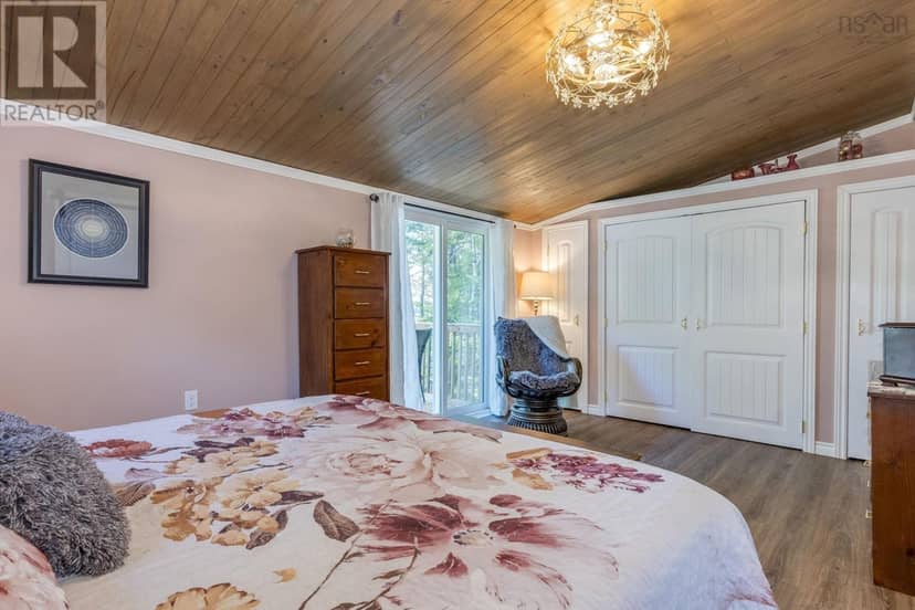 375 Eagle Rock Drive — photo 16 of 40