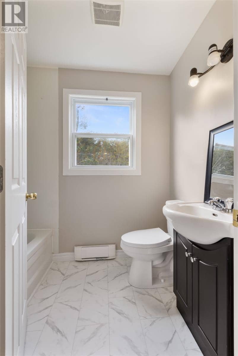 74 Fox Avenue — photo 14 of 35