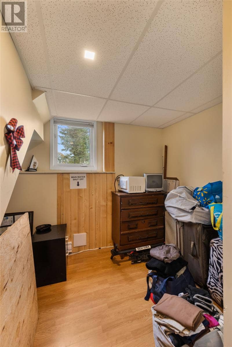 74 Fox Avenue — photo 17 of 35